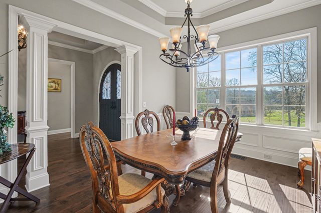 5094 Moss Rd, Nashville, TN 37221