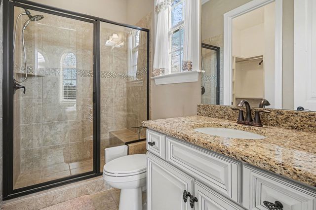 5094 Moss Rd, Nashville, TN 37221