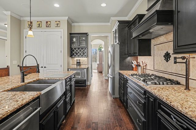 5094 Moss Rd, Nashville, TN 37221