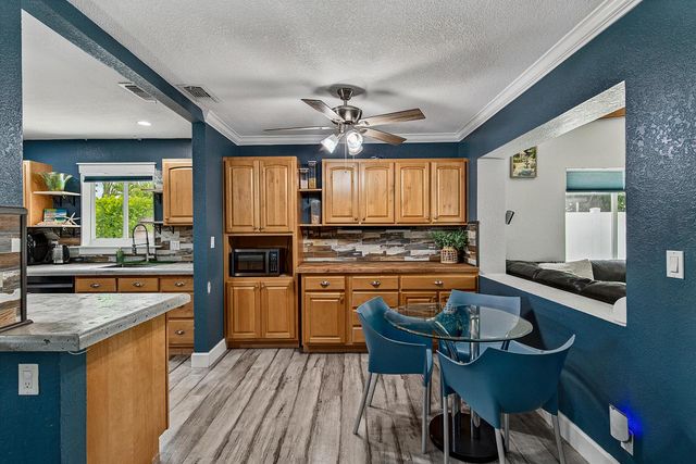 729 NW 29th Court, Wilton Manors, FL 33311