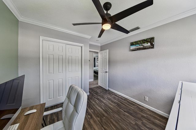 729 NW 29th Court, Wilton Manors, FL 33311