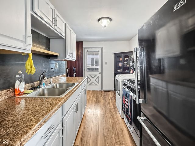 887 S Auburn Street, Indianapolis, IN 46241