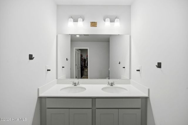 6914 Seaside Palms Place SW, Sunset Beach, NC 28468