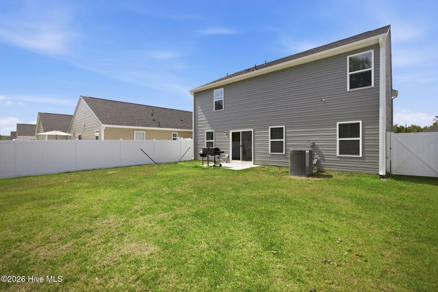 6914 Seaside Palms Place SW, Sunset Beach, NC 28468