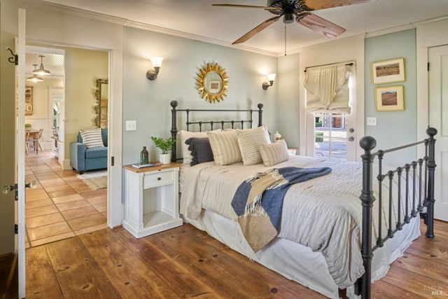 21000 8th St E, Sonoma, CA 95476