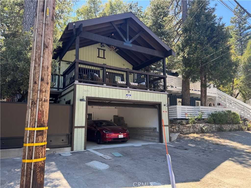 24035 Pioneer Camp Road, Crestline, CA 92325