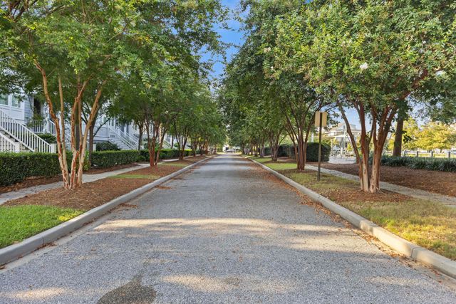 2635 Townsend Place, Charleston, SC 29492