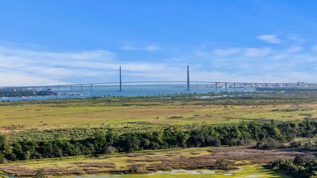 2635 Townsend Place, Charleston, SC 29492