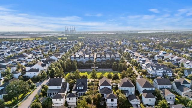 2635 Townsend Place, Charleston, SC 29492