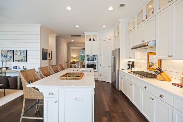 2635 Townsend Place, Charleston, SC 29492