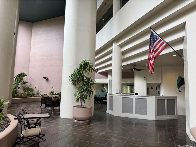 1212 Nuuanu Avenue PH3603, Honolulu, HI 96817