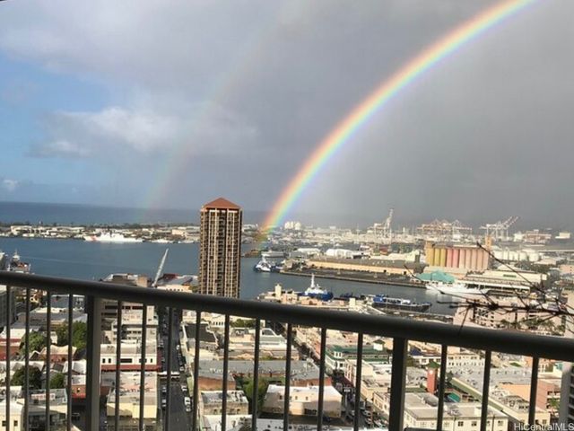 1212 Nuuanu Avenue PH3603, Honolulu, HI 96817