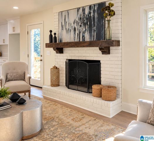 2469 JAMESTOWN DRIVE, Hoover, AL 35226