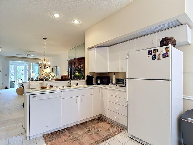 1260 CLAYS TRAIL, Oldsmar, FL 34677