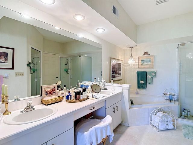 1260 CLAYS TRAIL, Oldsmar, FL 34677