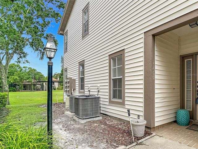 1260 CLAYS TRAIL, Oldsmar, FL 34677
