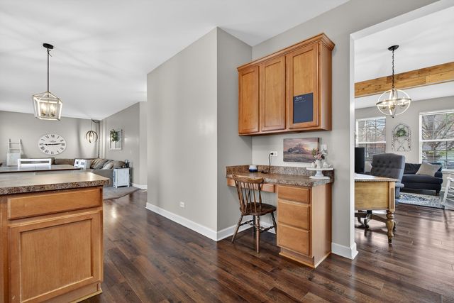 1815 Wild Rose Trail, Joliet, IL 60431