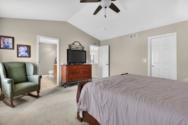 1815 Wild Rose Trail, Joliet, IL 60431