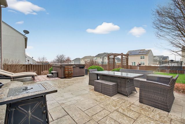 1815 Wild Rose Trail, Joliet, IL 60431