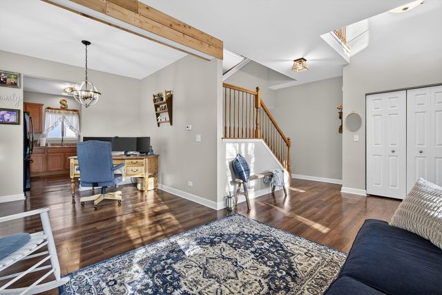 1815 Wild Rose Trail, Joliet, IL 60431