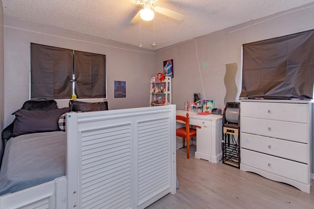 3112 ORANOLE ROAD, Orlando, FL 32810