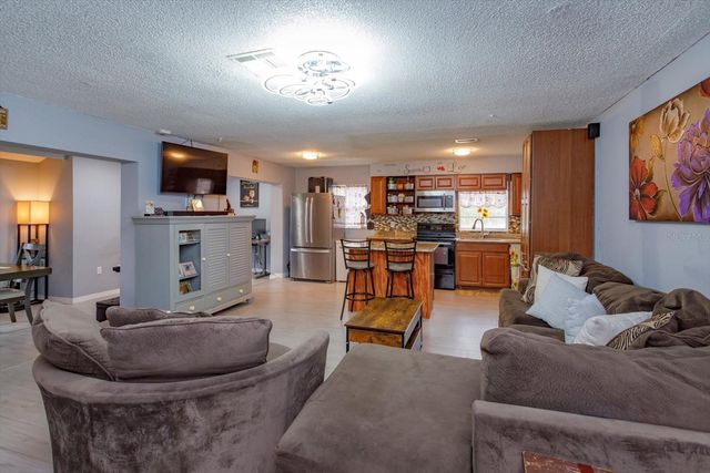 3112 ORANOLE ROAD, Orlando, FL 32810