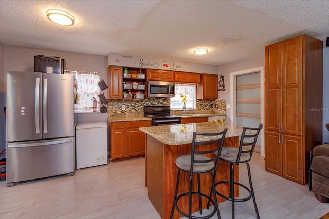 3112 ORANOLE ROAD, Orlando, FL 32810