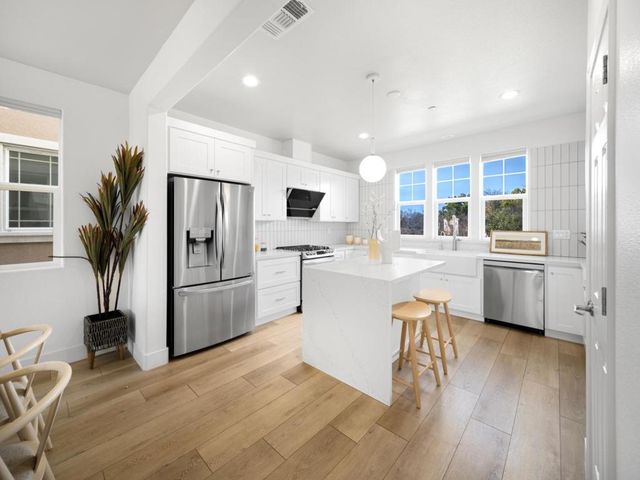 3061 Moss Landing Terrace, Fremont, CA 94538