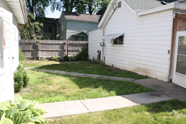223 Copeland AVENUE, La Crosse, WI 54603