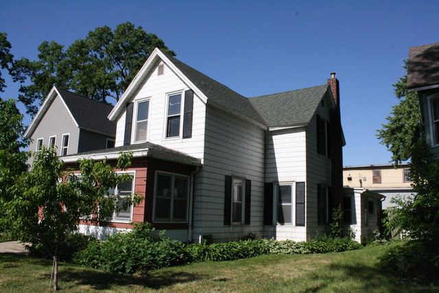 223 Copeland AVENUE, La Crosse, WI 54603