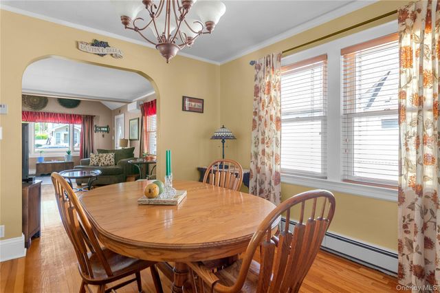 196 Central Avenue, Lynbrook, NY 11563