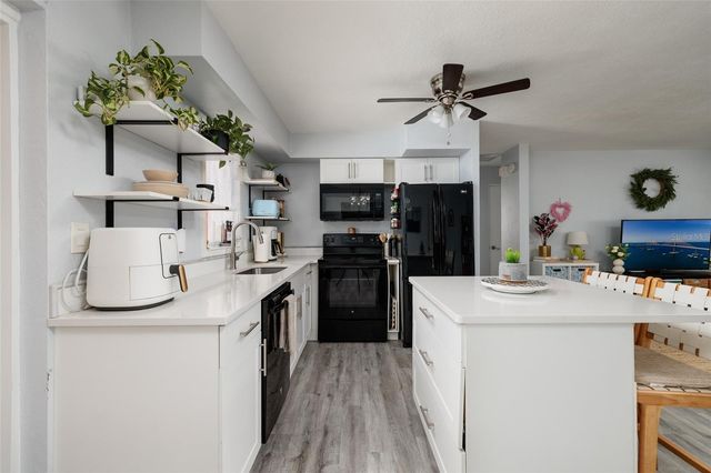 3595 79TH STREET N, St Petersburg, FL 33710