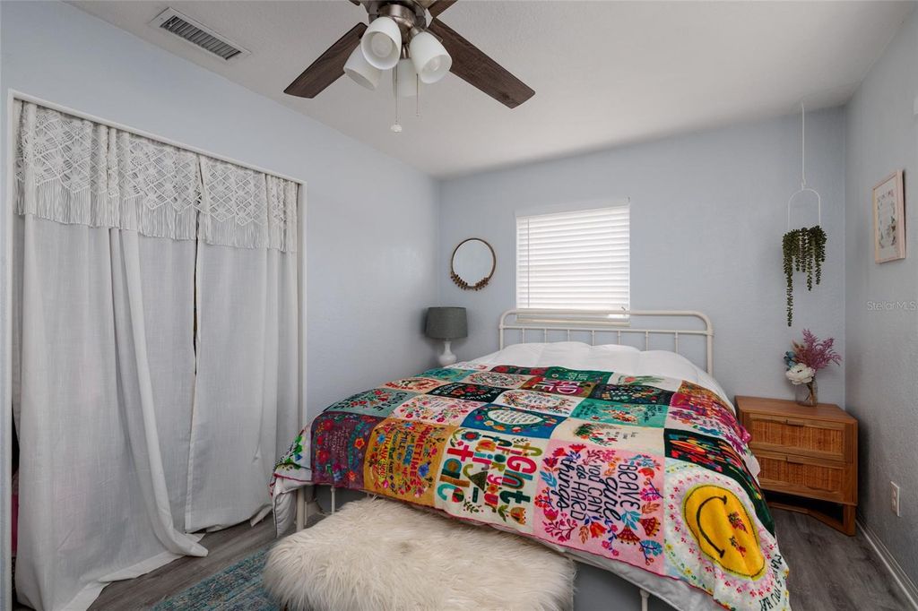 Image 16 of property listing at 3595 79TH STREET N, St Petersburg, FL 33710