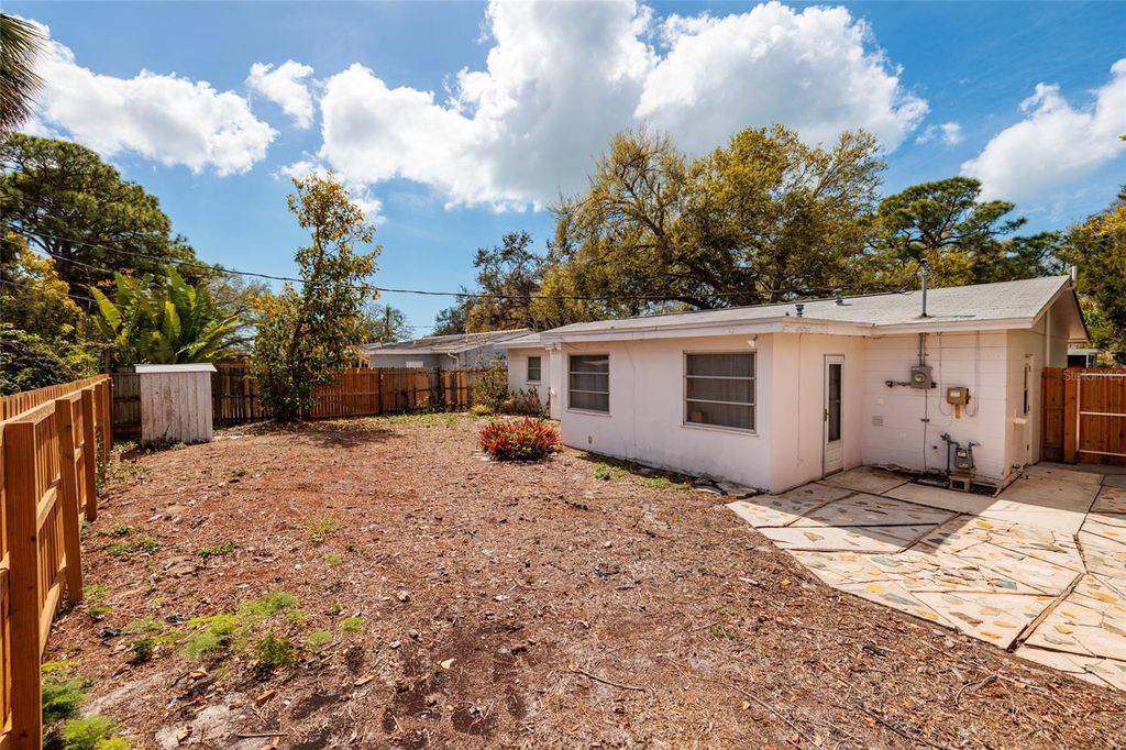 Image 23 of property listing at 3595 79TH STREET N, St Petersburg, FL 33710