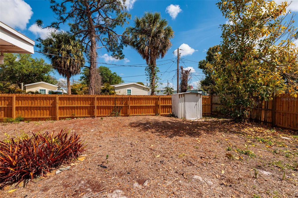 Image 26 of property listing at 3595 79TH STREET N, St Petersburg, FL 33710