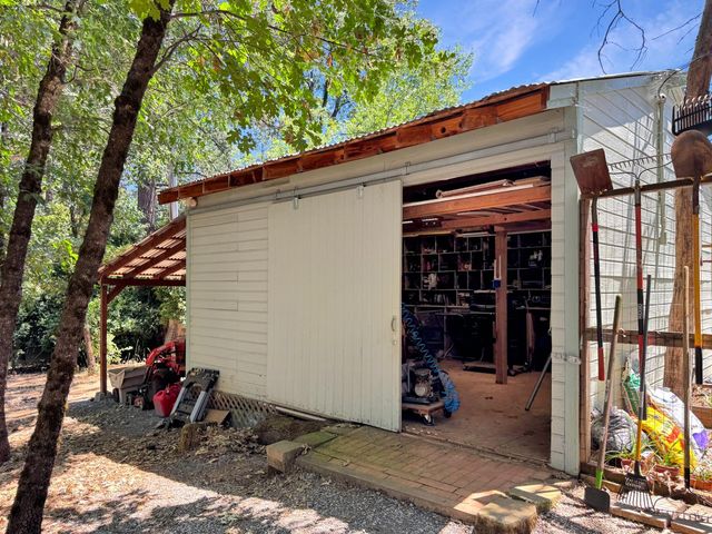 792 Acorn Way, Meadow Vista, CA 95722
