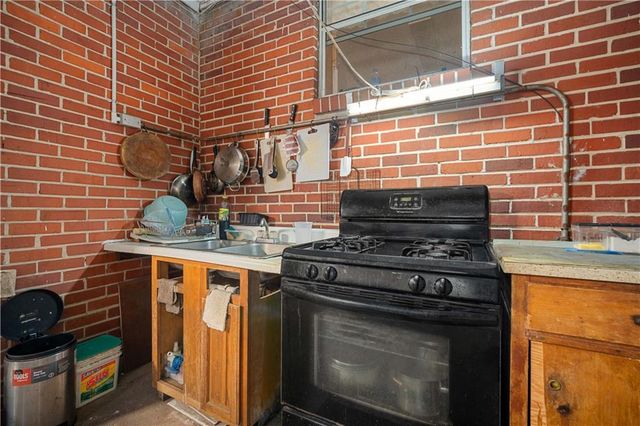 5325 Colonial Circle S, Mobile, AL 36618