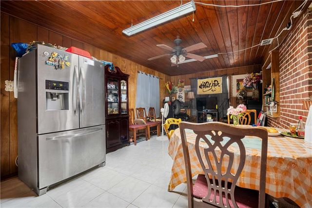 5325 Colonial Circle S, Mobile, AL 36618