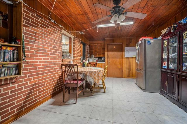 5325 Colonial Circle S, Mobile, AL 36618