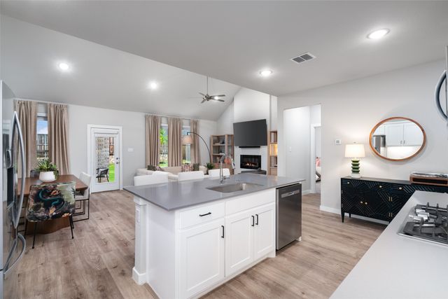 353 Waters Ridge Drive, Lavon, TX 75166