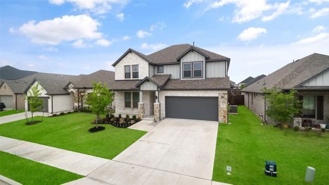 353 Waters Ridge Drive, Lavon, TX 75166