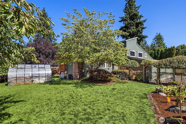 5705 150th Place SW, Edmonds, WA 98026