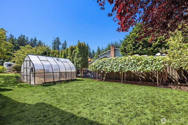 5705 150th Place SW, Edmonds, WA 98026