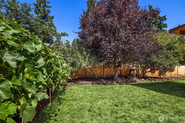 5705 150th Place SW, Edmonds, WA 98026