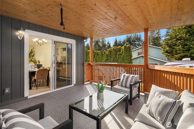 5705 150th Place SW, Edmonds, WA 98026