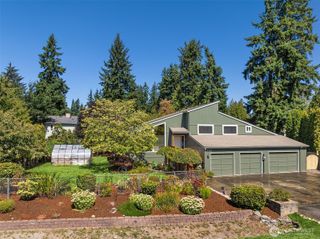 5705 150th Place SW, Edmonds, WA 98026