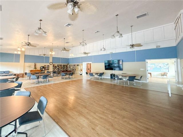6136 Whiskey Creek DR 506, Fort Myers, FL 33919