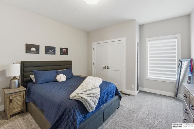 3006 N 193rd Street, Omaha, NE 68022