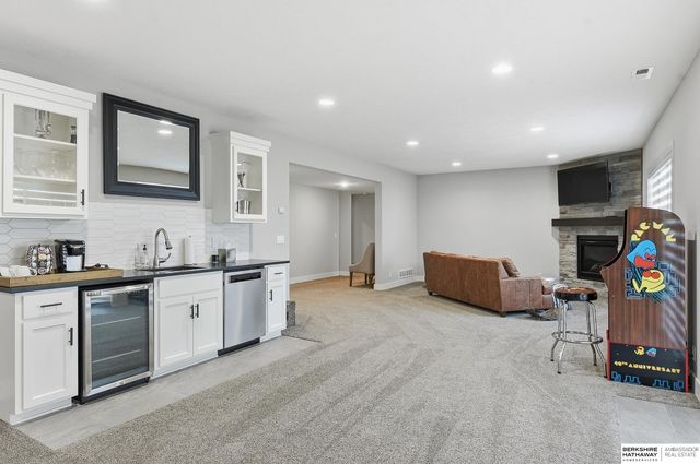 3006 N 193rd Street, Omaha, NE 68022