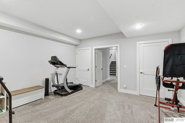 3006 N 193rd Street, Omaha, NE 68022